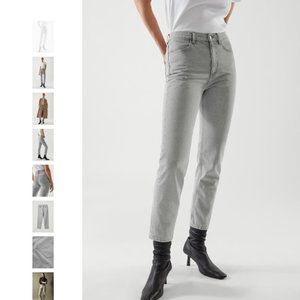 NWT - COS STRAIGHT CROPPED JEANS - 29